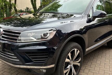 VW Touareg 179.800 km 14.990 &euro; Hamburg 21033