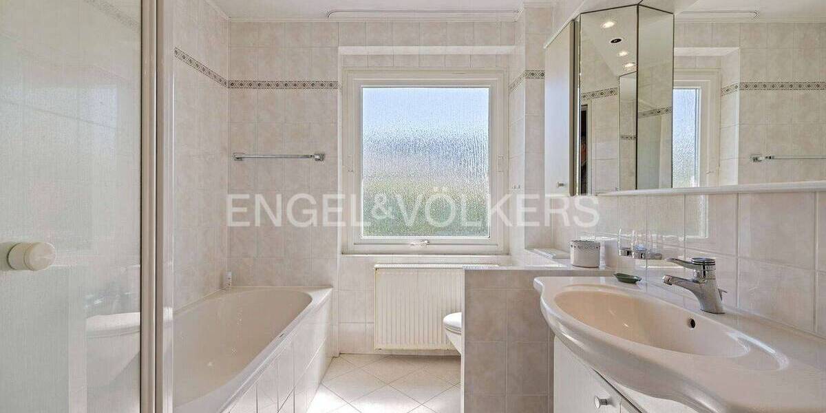 Einfamilienhaus Norderstedt Harksheide - 6 Zimmer, 210 m&sup2;, 598.000&euro; | Angebot:26887692