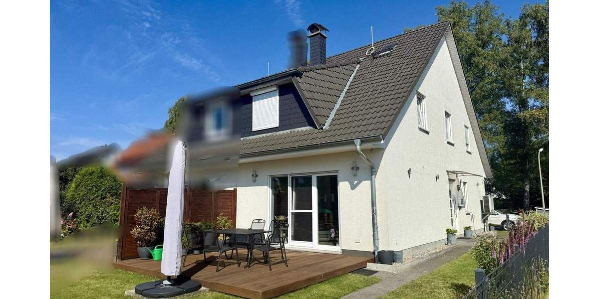 OPEN HOUSE am 31.01.26, 12:00h bis 14:00h!!! Moderne Doppelhaushälfte in bester Lage von Hamburg Farmsen-Berne 3 zimmer