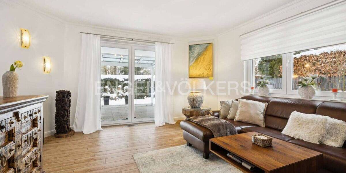 Einfamilienhaus Ahrensburg - 6 Zimmer, 200 m&sup2;, 995.000&euro; | Angebot:25930059