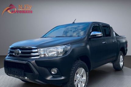 Toyota Hilux 172.242 km 25.500 &euro; Hamburg - 1 Min. vom Hamburg Airport 22415