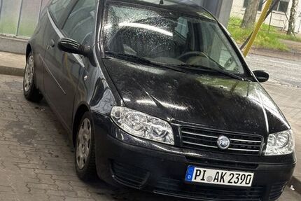 Fiat Punto 281.000 km 1.400 &euro; Wedel 22880