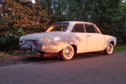 Ford Taunus 67.300 km 12.400 &euro; Hamburg 20257