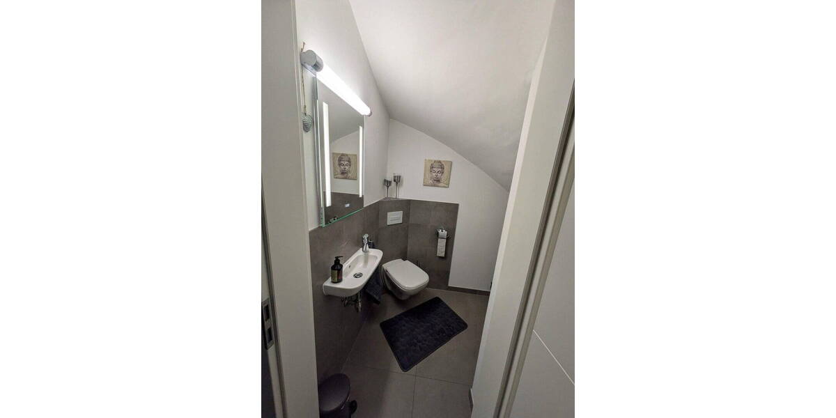 Reihenmittelhaus Quickborn - 4 Zimmer, 123 m&sup2;, 1.700&euro; | Angebot:26188528