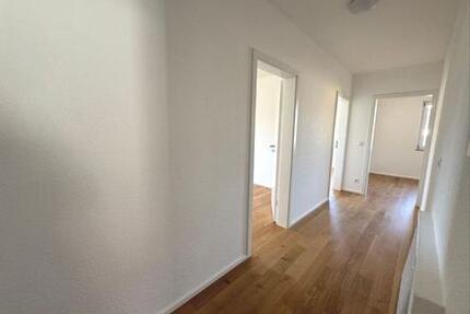 Wohnung Hamburg Wandsbek - 3 Zimmer, 90 m&sup2;, 1.500&euro; | Angebot:26115698