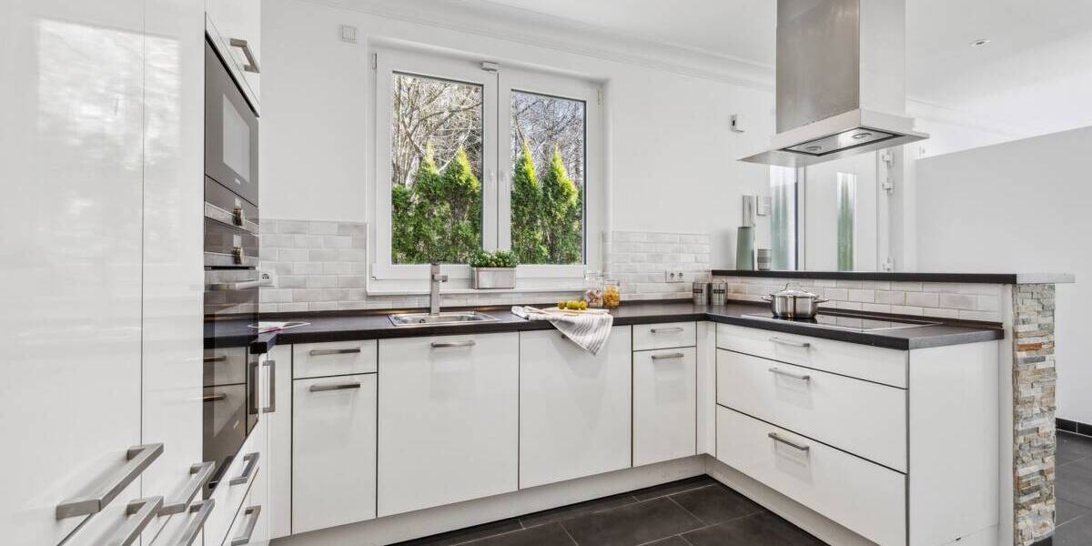 Bungalow Hamburg Volksdorf - 4 Zimmer, 101 m&sup2;, 670.000&euro; | Angebot:25730751