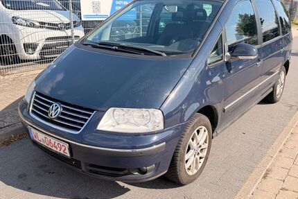 VW Sharan 245.183 km 4.500 &euro; Winsen/Luhe 21423