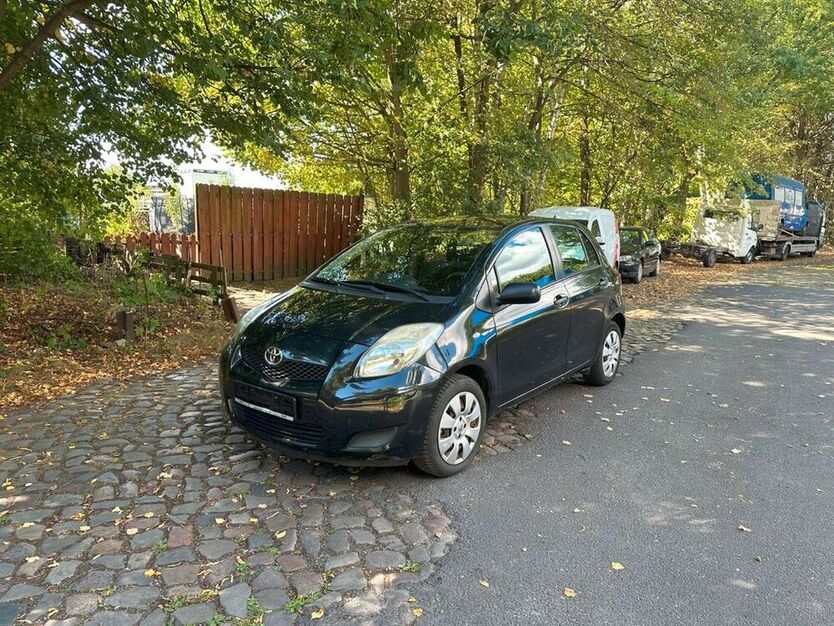 Yaris
