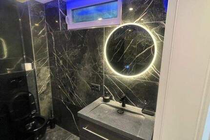 Luxuriöse 4 ZKB 106 Qm Eigentumswohnung. Nach Sanierung neuwertiger Zustand in Top Lage 4 zimmer