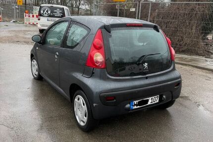 Peugeot 107 204.000 km 1.450 &euro; Hamburg 22083