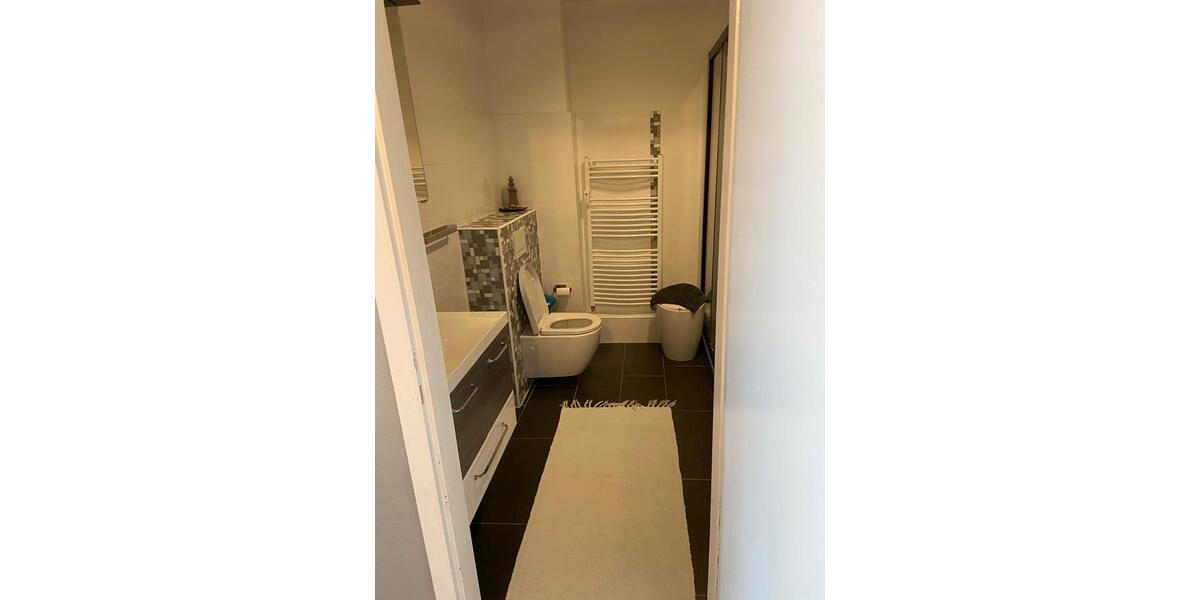 Etagenwohnung Pinneberg - 3 Zimmer, 85 m&sup2;, 275.000&euro; | Angebot:27098582