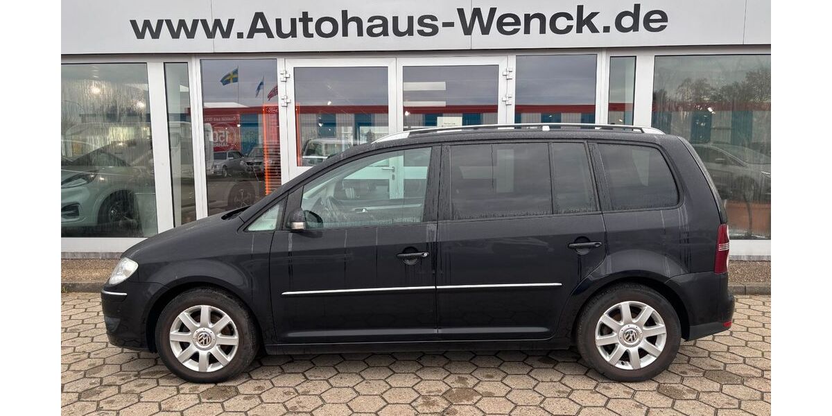 VW Touran 186.751 km 2.470 € Winsen (Luhe) 21423