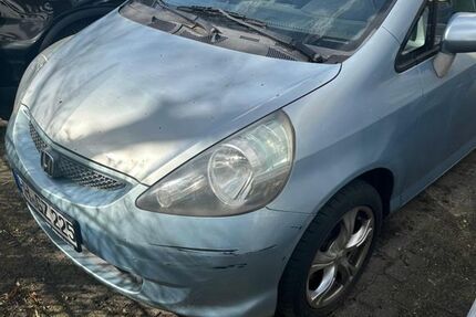 Honda Jazz 197.400 km 3.000 &euro; Hamburg 22549