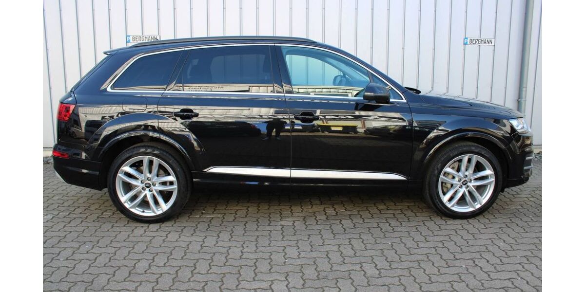 Audi Q7 76.390 km 41.980 &euro; Pinneberg 25421