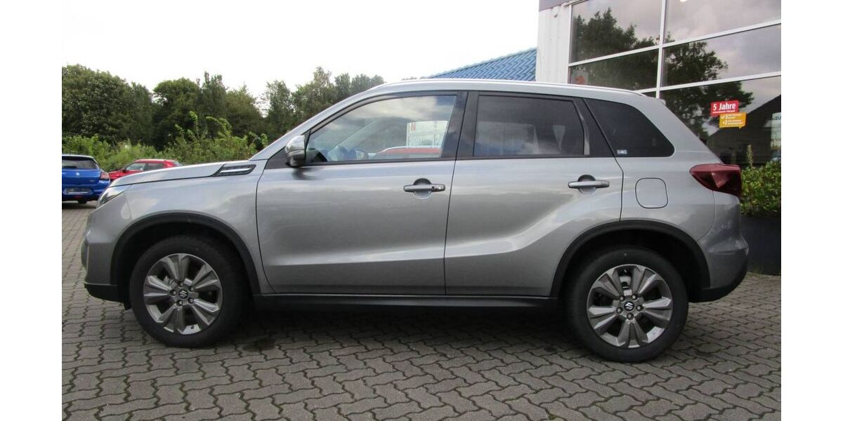 Suzuki Vitara 5.746 km 24.450 € Pinneberg 25421