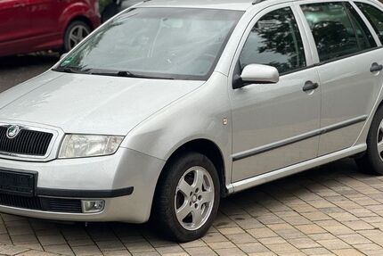 Skoda Fabia 215.901 km 1.890 € Norderstedt 22848