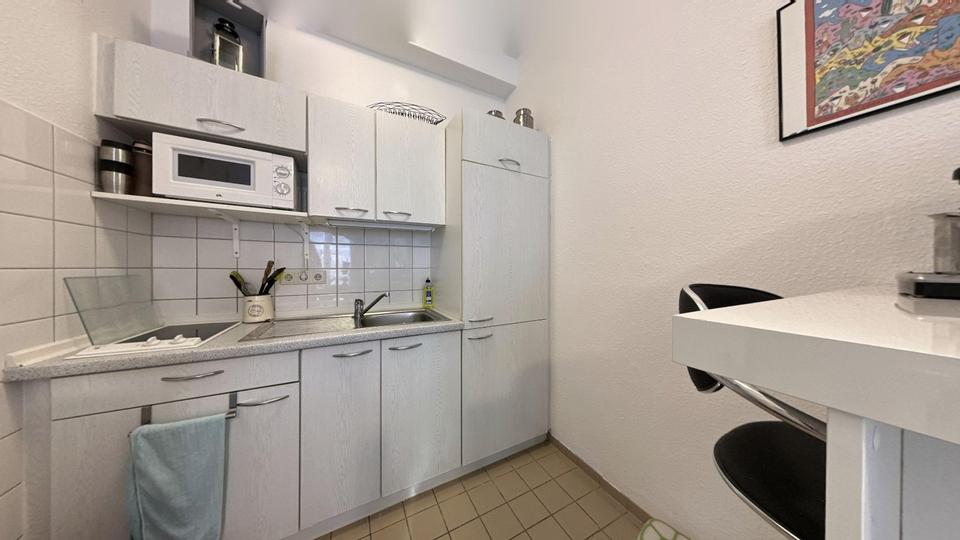 helle SENIORENWOHNUNG, SENIORENRESIDENZ, EBK, betreutes Wohnen 2 zimmer