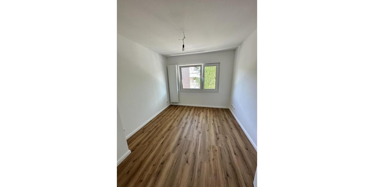 Etagenwohnung Hamburg Wandsbek - 3 Zimmer, 72 m&sup2;, 1.350&euro; | Angebot:26350001
