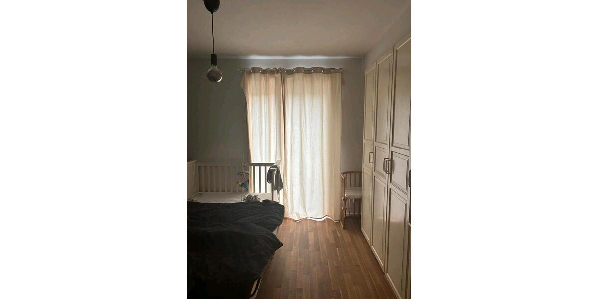 Etagenwohnung Hamburg Altona-Nord - 3 Zimmer, 90 m&sup2;, 1.500&euro; | Angebot:26164418