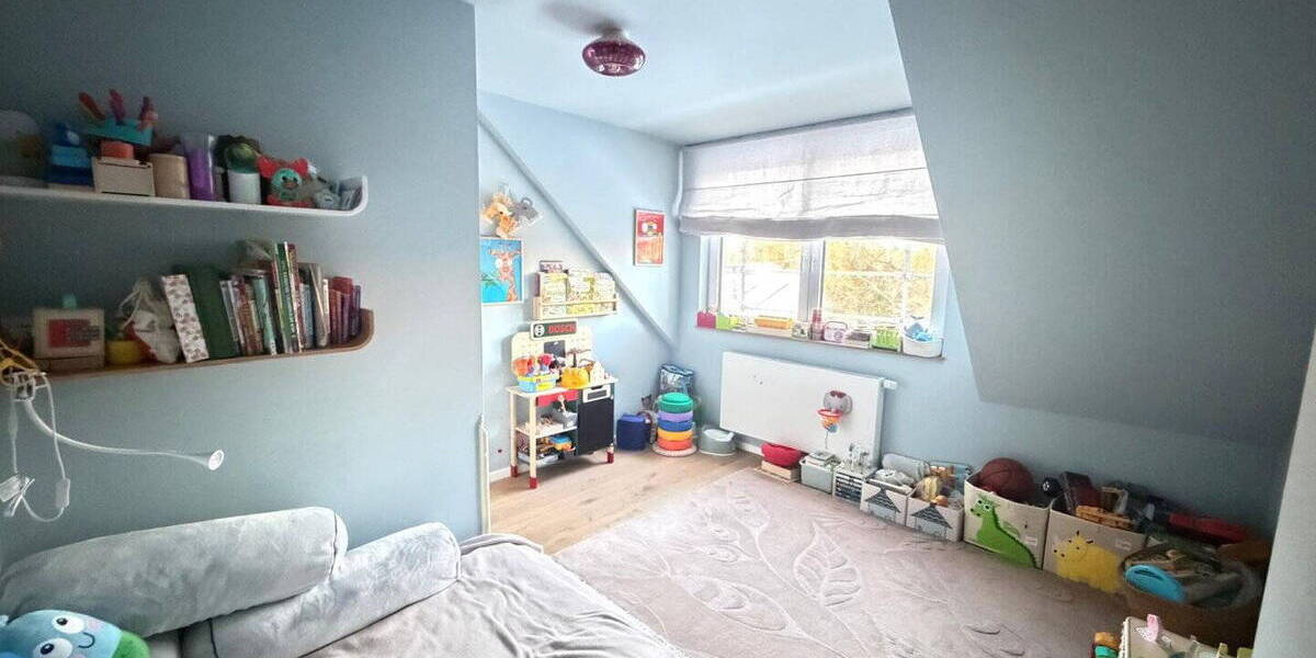 Reihenmittelhaus Hamburg Lokstedt - 4 Zimmer, 100 m&sup2;, 670.000&euro; | Angebot:26128175