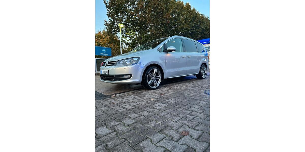 VW Sharan 195.000 km 8.890 &euro; Henstedt Ulzburg 24558