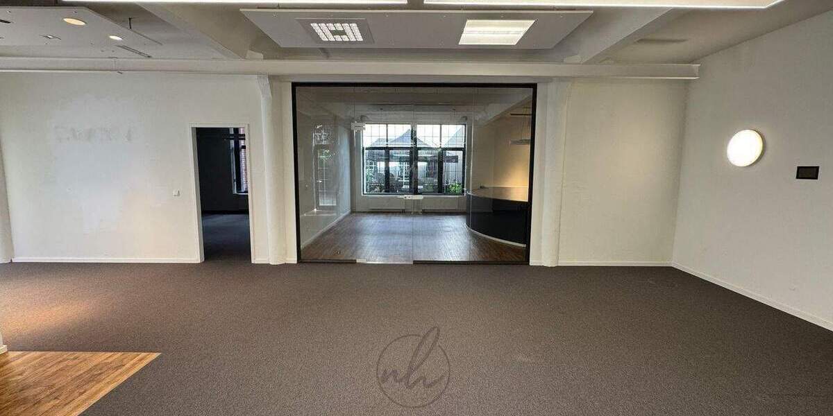 Gewerbeobjekt Hamburg Bahrenfeld - 7 Zimmer, 330 m&sup2;, 6.105&euro; | Angebot:26258609
