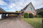 Charmantes Einfamilienhaus mit Garten, Garage und Doppelcarport 4 zimmer