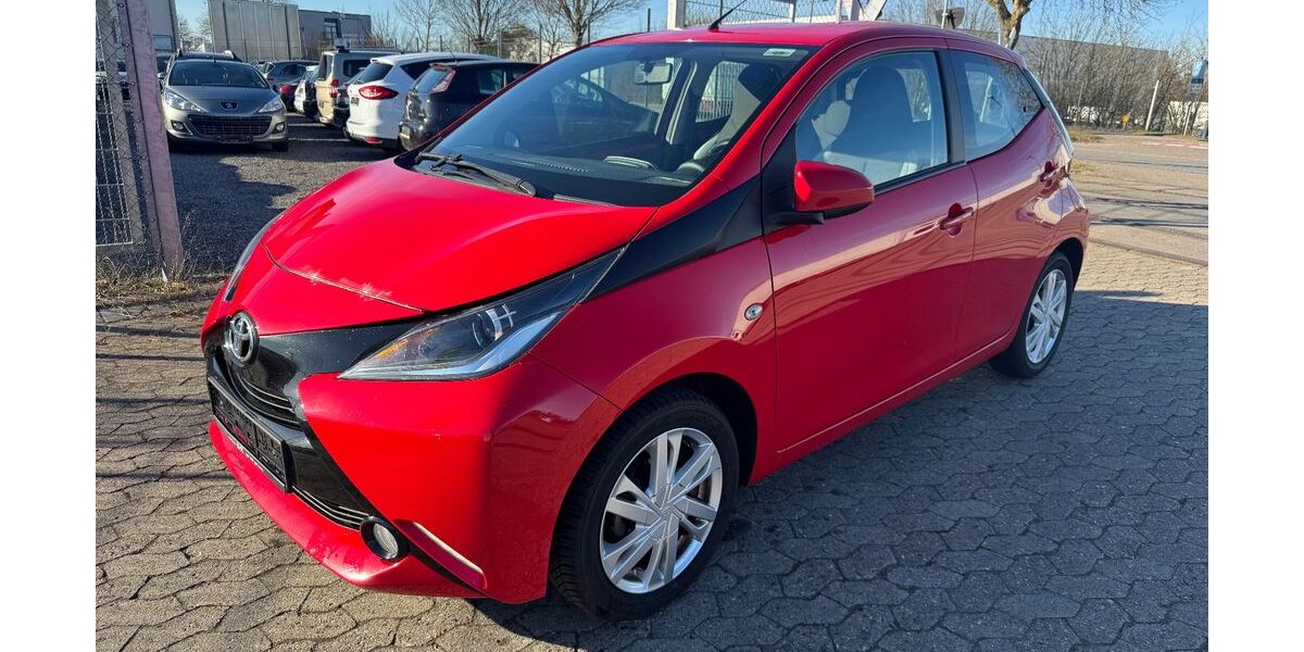 Toyota Aygo (X) 99.990 km 6.750 &euro; Buxtehude 21614