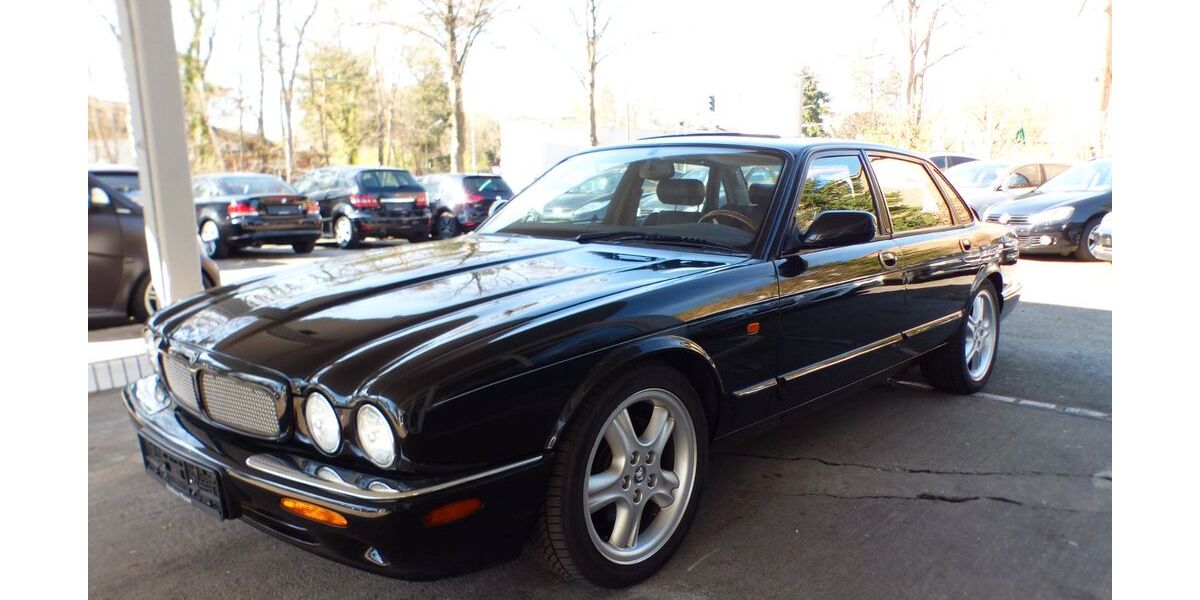 Jaguar XJ 72.500 km 14.499 &euro; Hamburg 22559