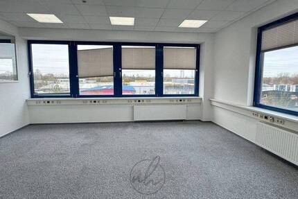 Gewerbeobjekt Hamburg Rahlstedt - 2 Zimmer, 70 m&sup2;, 910&euro; | Angebot:26933788