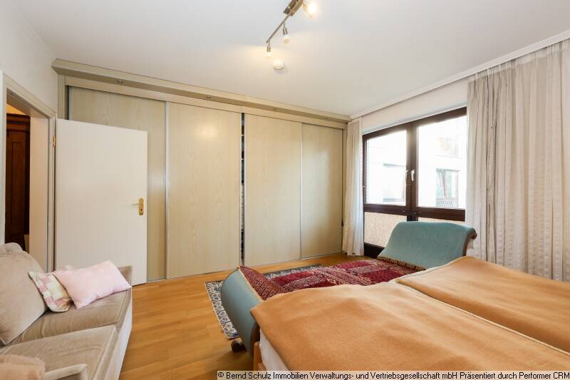 Etagenwohnung Hamburg Othmarschen - 2 Zimmer, 104 m&sup2;, 499.000&euro; | Angebot:25986513