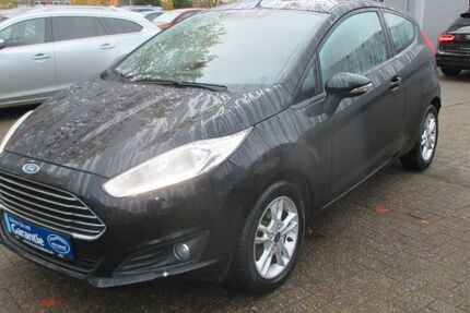 Ford Fiesta 146.211 km 4.900 &euro; Hollenstedt 21279