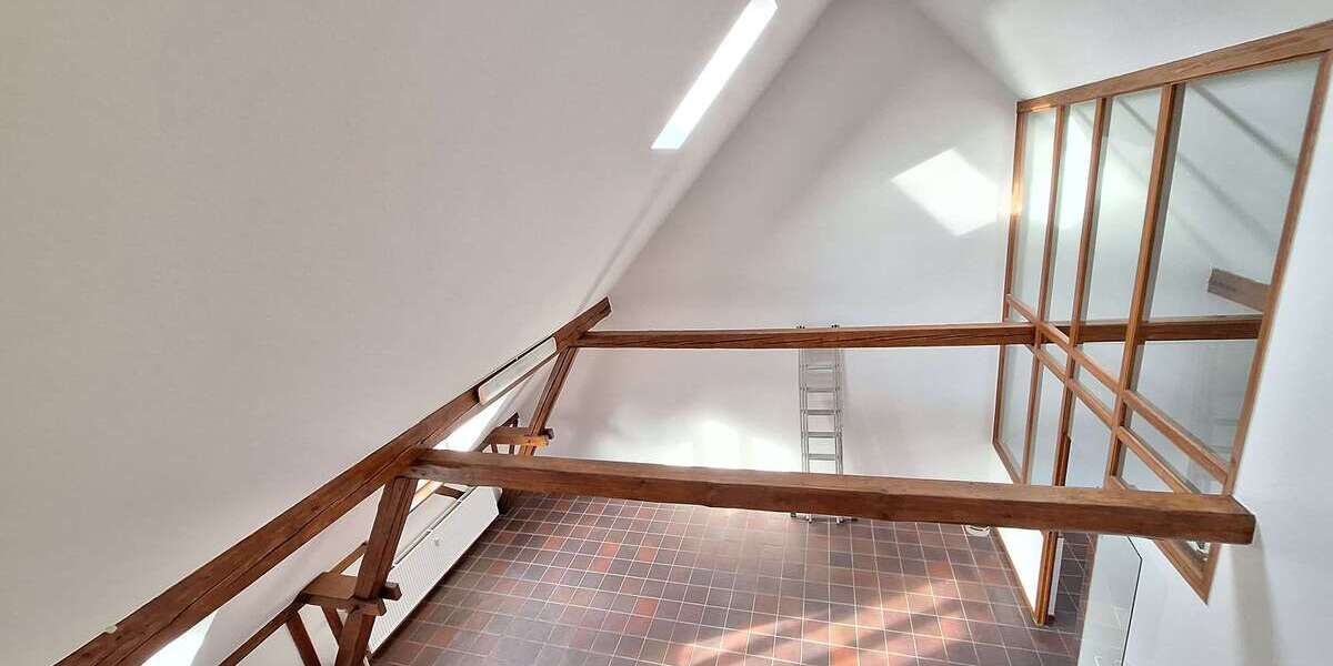 Etagenwohnung Hamburg Wandsbek - 2 Zimmer, 87 m&sup2;, 1.500&euro; | Angebot:27151418