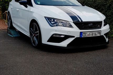 Seat Leon 125.000 km 16.950 &euro; Hamburg 22041
