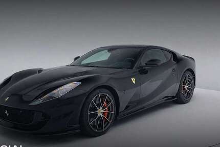 Ferrari 812 12.703 km 349.900 &euro; Hamburg 22143