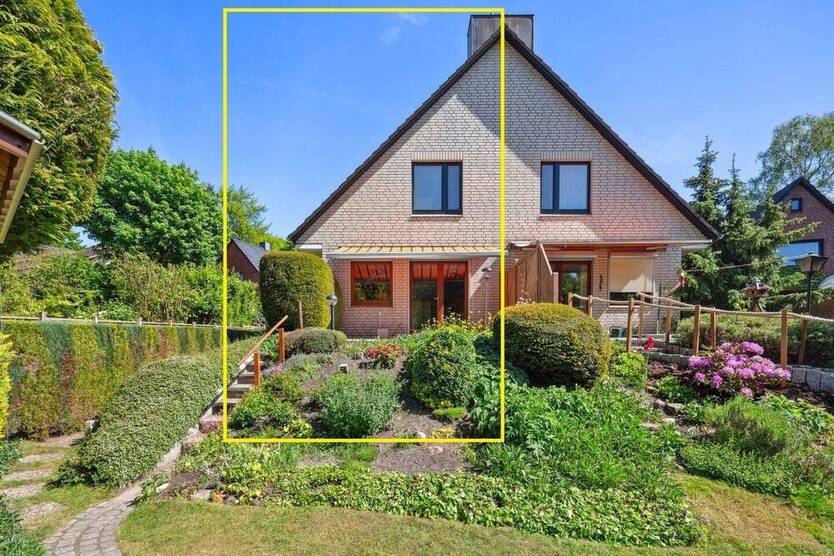 Doppelhaushälfte im ruhigen Wohngebiet mit grünem Garten