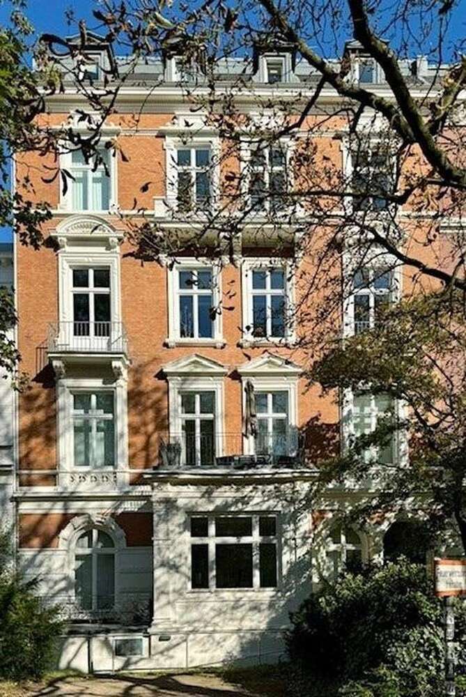 Haus zum Mieten in Hamburg 18.000 € 1358 m²