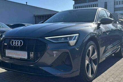 Audi e-tron 39.071 km 32.950 &euro; Hamburg 22047