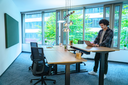Büro in Hamburg 1.470 € 27 m²
