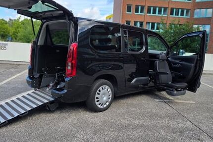 Opel Combo 25.999 km 39.990 € Hamburg 22047