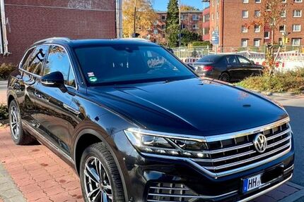 VW Touareg 142.232 km 35.400 &euro; Hamburg 22111
