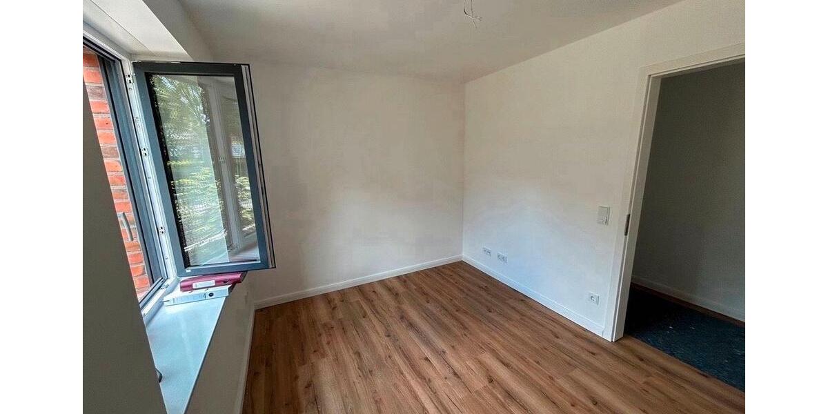 Erdgeschoßwohnung Hamburg Altona - 2.5 Zimmer, 60 m&sup2;, 1.500&euro; | Angebot:25308856