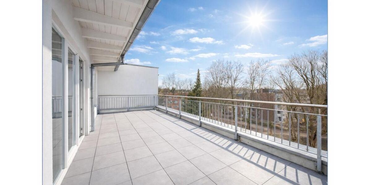 Exklusives Penthouse mit großer Sonnenterrasse&Aufzug Lurup 3 zimmer