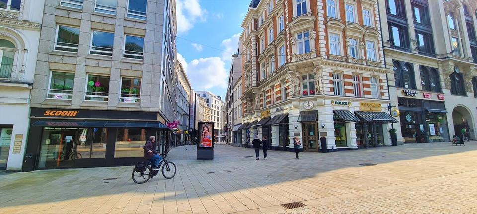 Dachgeschoßwohnung Hamburg Hamburg-Mitte - 1 Zimmer, 50 m&sup2;, 1.326&euro; | Angebot:26286722