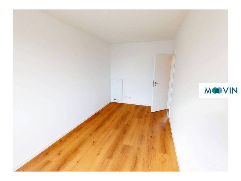 **PLATZ FÜR DIE GANZE FAMILIE: 4-Zimmer-Reihenmittelhaus mit EBK, TERRASSE, 2 BÄDERN uvm. im FinkenPark Geesthacht**
