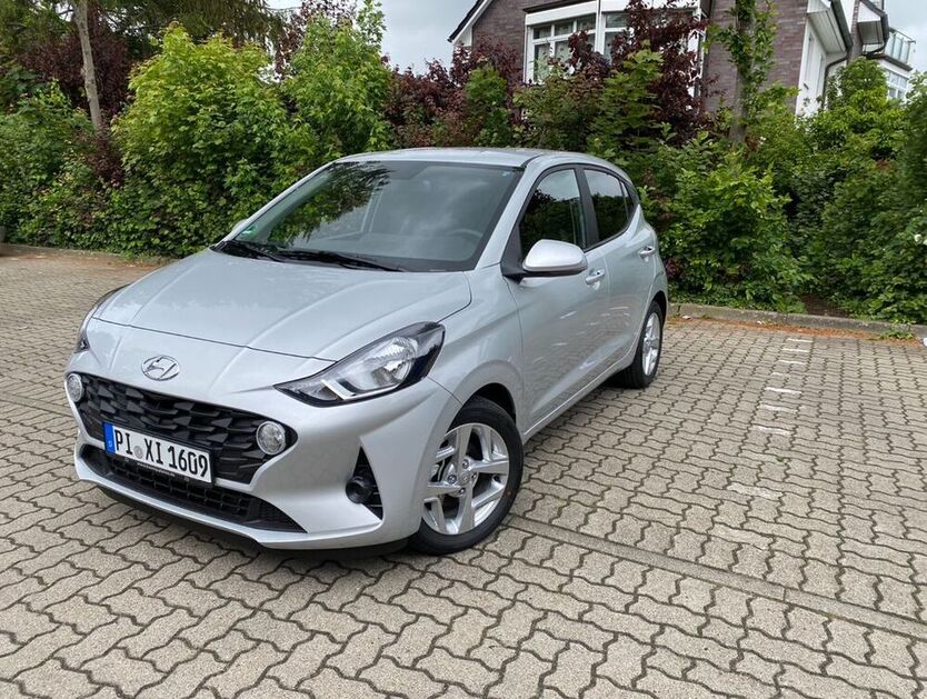 i10