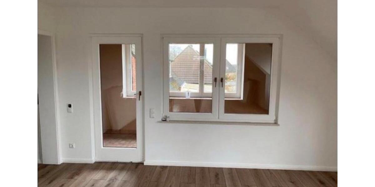 Etagenwohnung Ahrensburg - 3 Zimmer, 96 m&sup2;, 999&euro; | Angebot:26566626