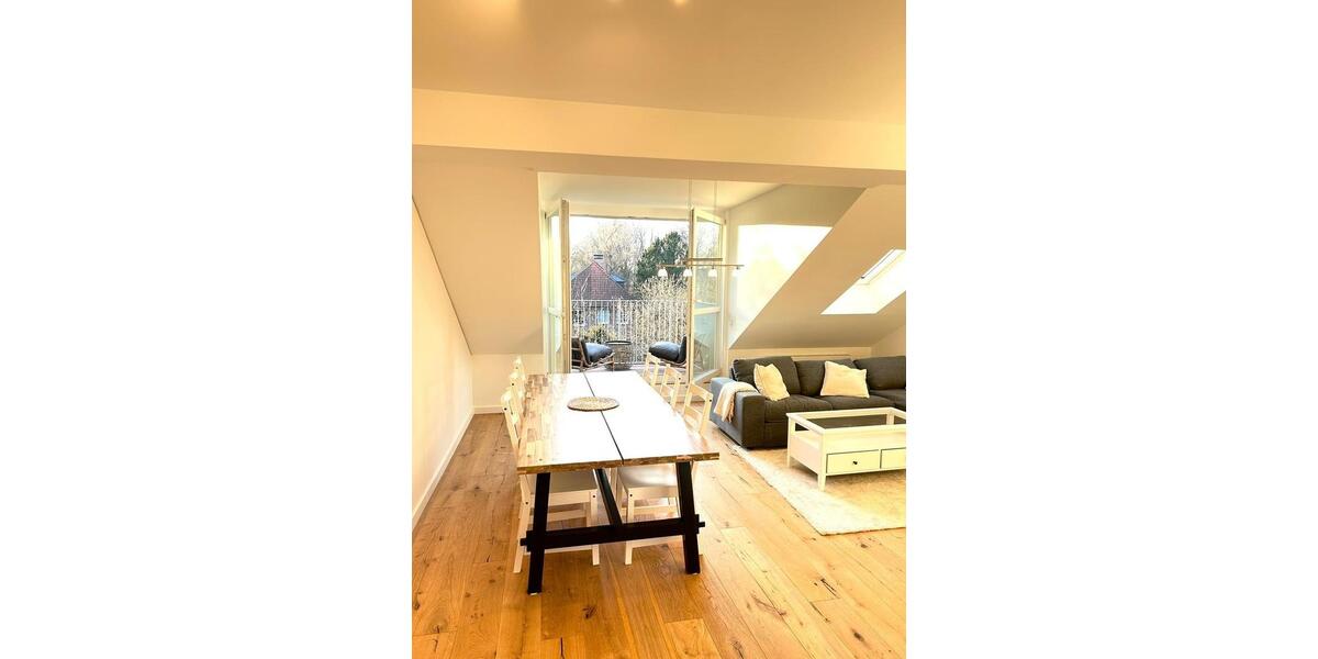 Wohnen auf Zeit: Neubauwohnung im charmantem Bestandshaus 3 zimmer