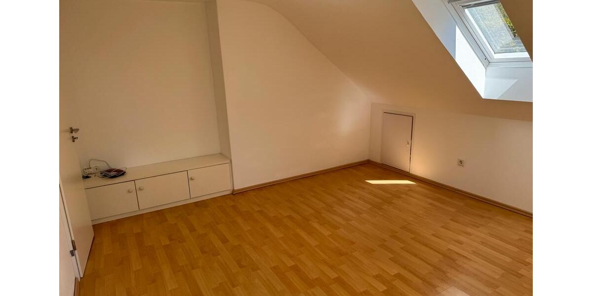 Dachgeschoßwohnung Hamburg Wandsbek - 2 Zimmer, 55 m&sup2;, 955&euro; | Angebot:26386181