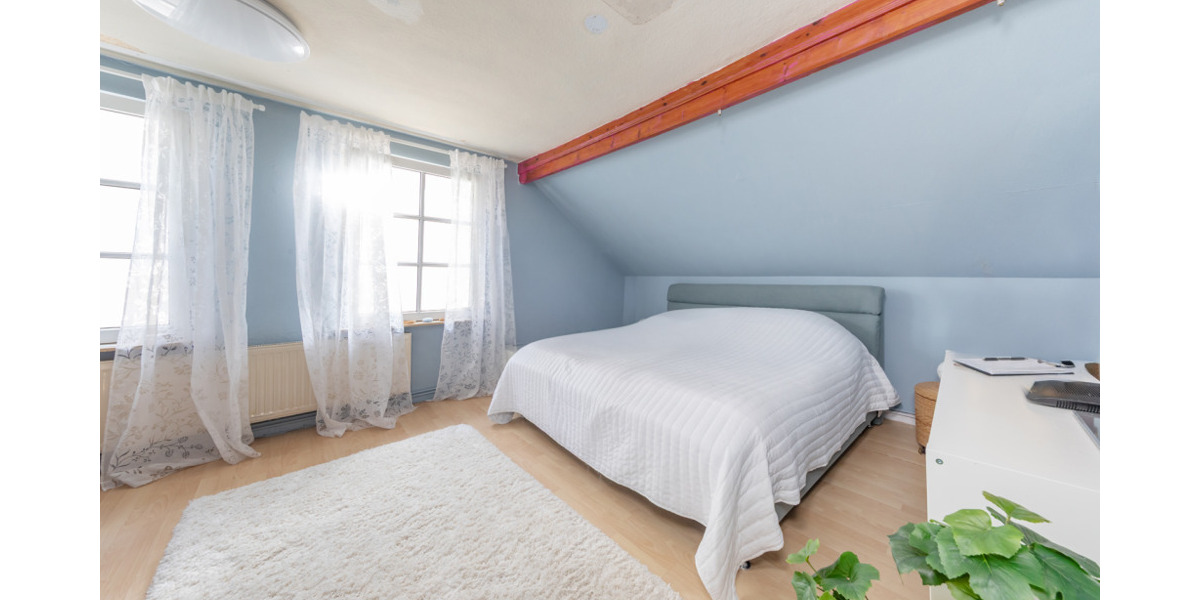 Einfamilienhaus Hamburg Bergedorf - 7 Zimmer, 170 m&sup2;, 695.000&euro; | Angebot:25313989